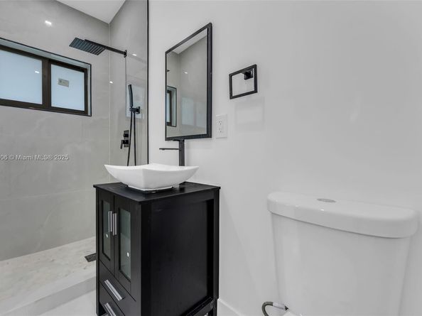 3444 Buchanan St, Hollywood FL 33021