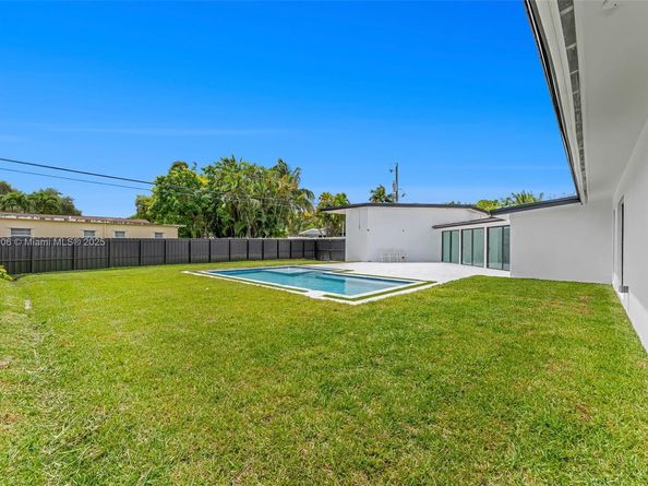3444 Buchanan St, Hollywood FL 33021