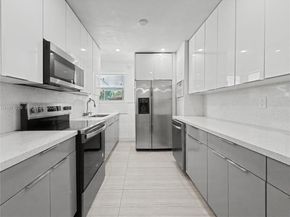 3800 SW 31st Ct, West Park FL 33023