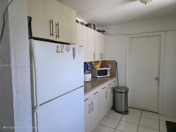2237 NW 50th St, Miami FL 33142