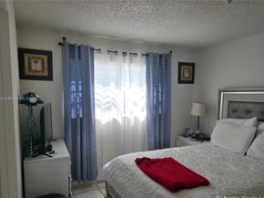 2237 NW 50th St, Miami FL 33142