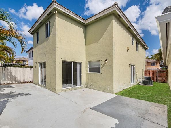 16122 SW 104th Ter, Miami FL 33196