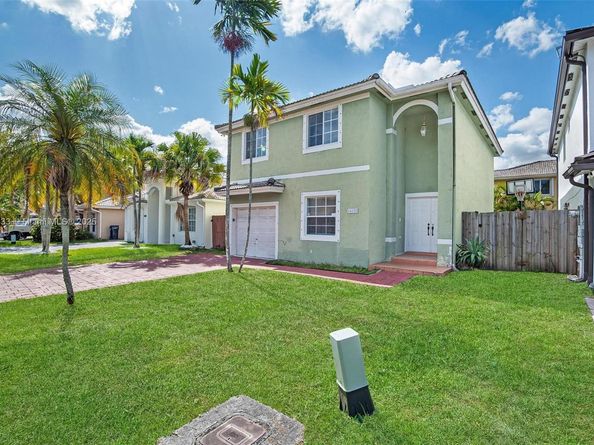 16122 SW 104th Ter, Miami FL 33196