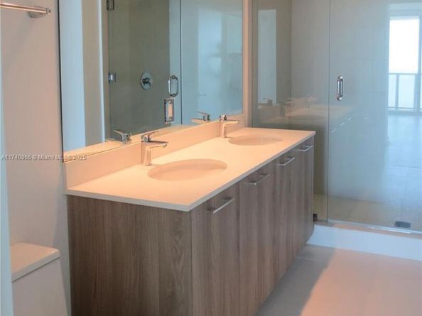 Undisclosed Address #A11740865, Miami FL 33137