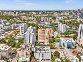 546 SW 1st St 607, Miami FL 33130