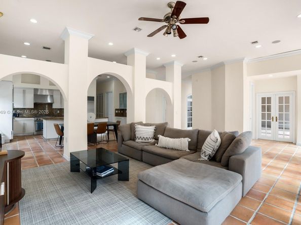 322 Costa Brava Ct, Coral Gables FL 33143