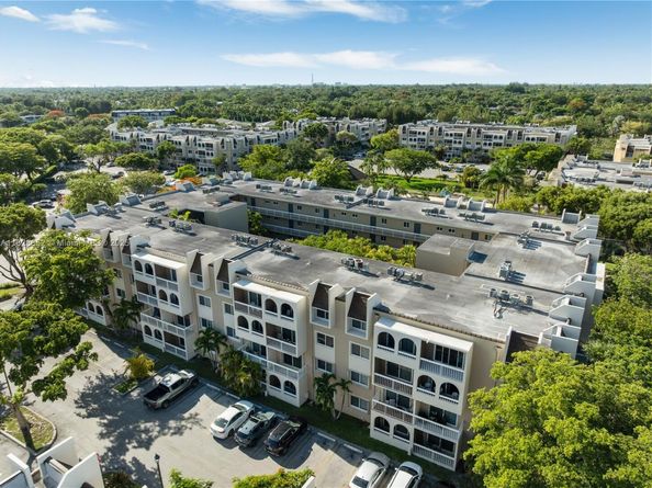 7850 Camino Real O218, Miami FL 33143