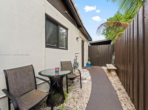 12301 SW 28th St, Miami FL 33175