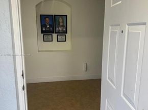 17384 SW 138 Ct, Miami FL 33177