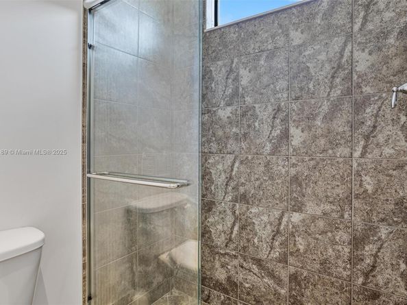 1126 SW 113th Way, Pembroke Pines FL 33025