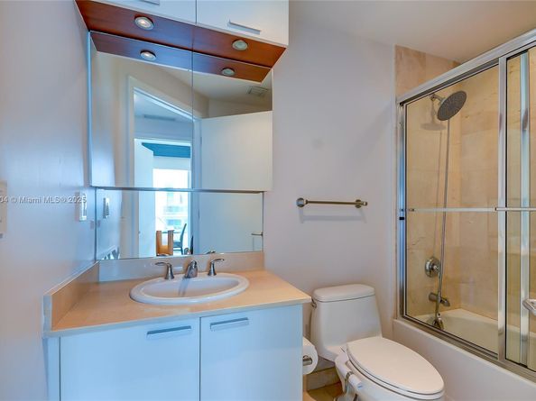 3131 NE 188th St 1808, Aventura FL 33180