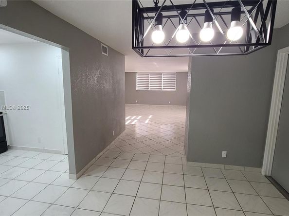 1811 Jefferson St 601, Hollywood FL 33020
