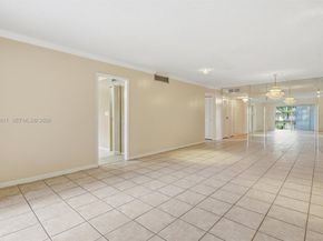 6300 S Falls Cir Dr 212, Lauderhill FL 33319