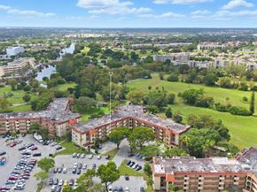 6300 S Falls Cir Dr 212, Lauderhill FL 33319