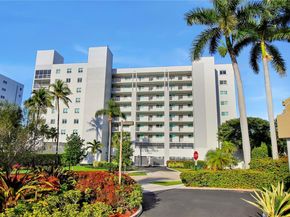 17800 N Bay Rd 605, Sunny Isles Beach FL 33160