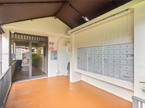 2701 Riverside Dr 413B, Coral Springs FL 33065