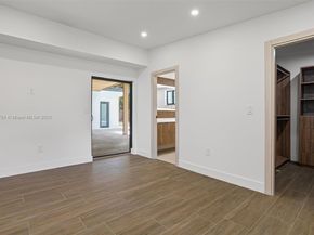 2180 NE 190th Ter, Miami FL 33179