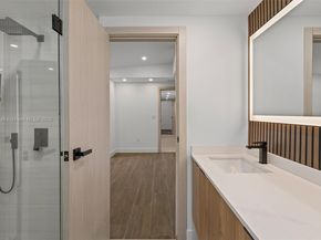 2180 NE 190th Ter, Miami FL 33179