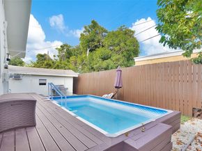 37 NW 47th St, Miami FL 33127