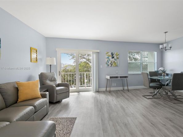 1967 S Ocean Blvd 327D, Lauderdale By The Sea FL 33062