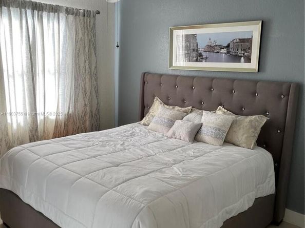 16801 SW 38 Street, Miramar FL 33027