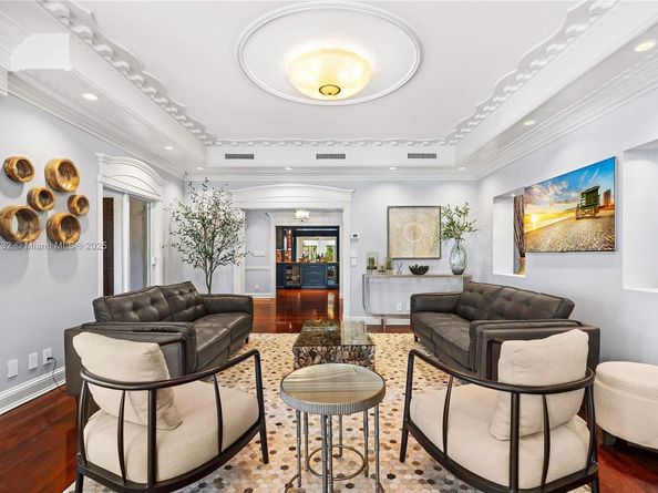 3916 Granada Blvd, Coral Gables FL 33134