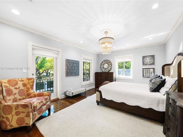 3916 Granada Blvd, Coral Gables FL 33134