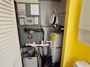 3025 Mary St 12, Miami FL 33133