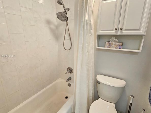 3025 Mary St 12, Miami FL 33133