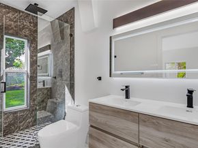 228 SW 25th Rd, Miami FL 33129