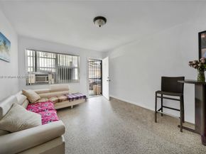 1859 NW 35th St, Miami FL 33142