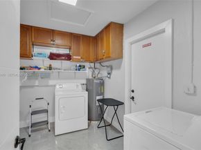 2227 NW 65th Ave, Margate FL 33063