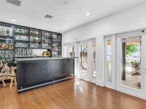 2108 NE 124th St, North Miami FL 33181