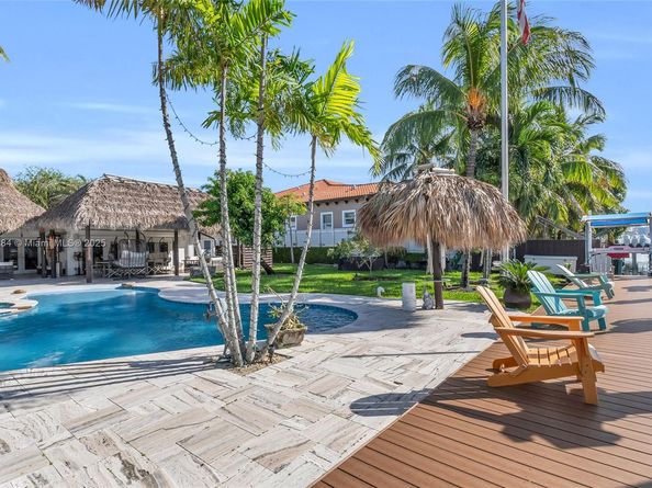 2108 NE 124th St, North Miami FL 33181