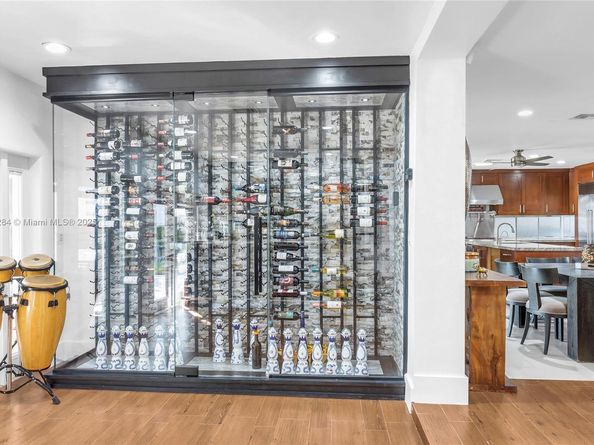 2108 NE 124th St, North Miami FL 33181