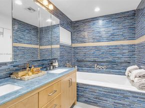 2108 NE 124th St, North Miami FL 33181