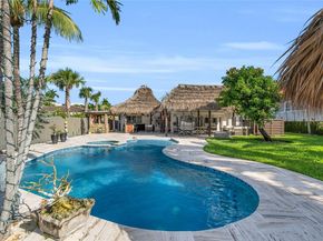 2108 NE 124th St, North Miami FL 33181