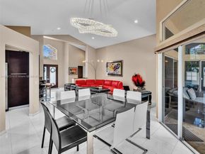 457 Cambridge Dr, Weston FL 33326