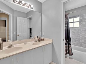 457 Cambridge Dr, Weston FL 33326