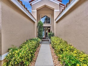 457 Cambridge Dr, Weston FL 33326