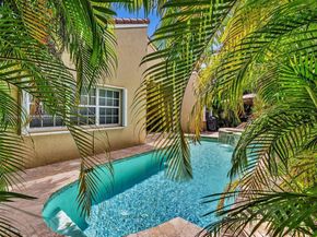 457 Cambridge Dr, Weston FL 33326