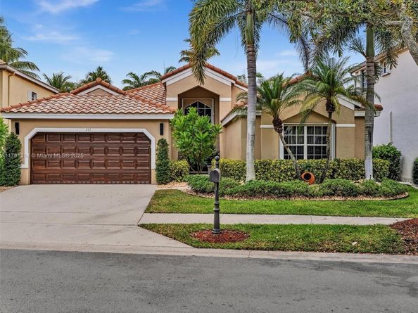 457 Cambridge Dr, Weston FL 33326