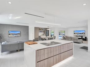 2126 NE 187th St, North Miami Beach FL 33179