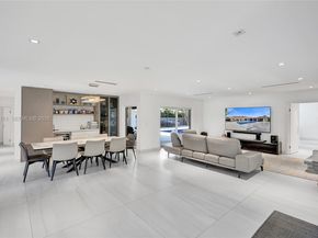 2126 NE 187th St, North Miami Beach FL 33179