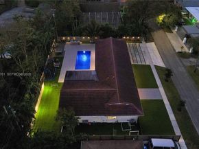 2126 NE 187th St, North Miami Beach FL 33179