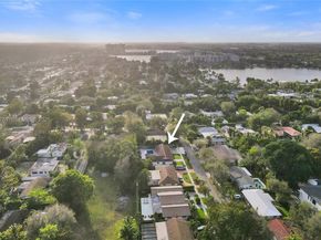 2126 NE 187th St, North Miami Beach FL 33179