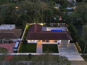 2126 NE 187th St, North Miami Beach FL 33179