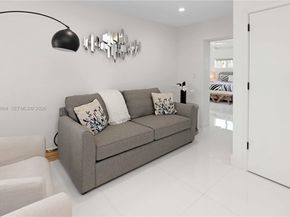 1220 Azalea Cres, Hollywood FL 33019