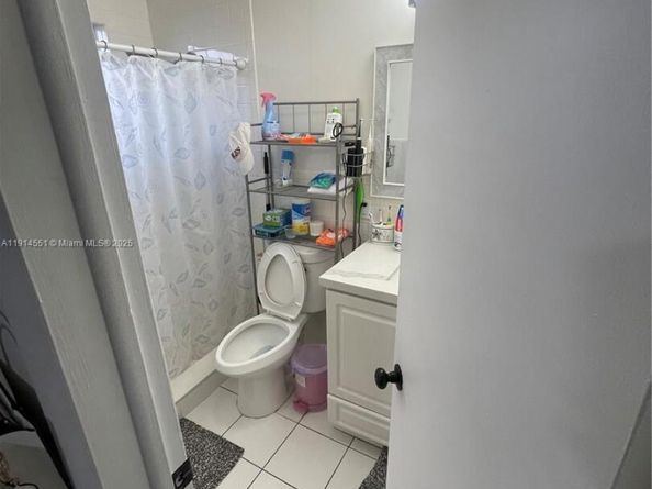 532 NW 15th St, Homestead FL 33030