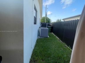 532 NW 15th St, Homestead FL 33030